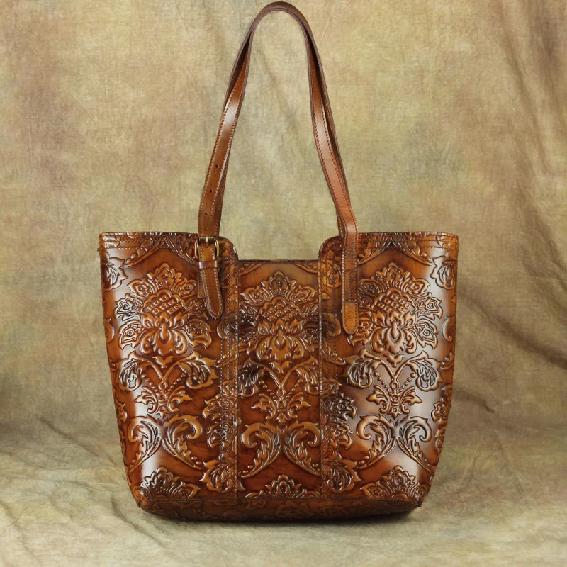 

Shijiangxin genuine leather hand painted lady's big hand bill of lading shoulder bag embossed Tote Bag cow leather middle age