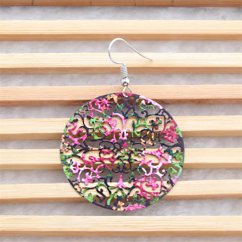 Трендовые красочные круглая филигрань серьги для женщин полый цветок Силуэт