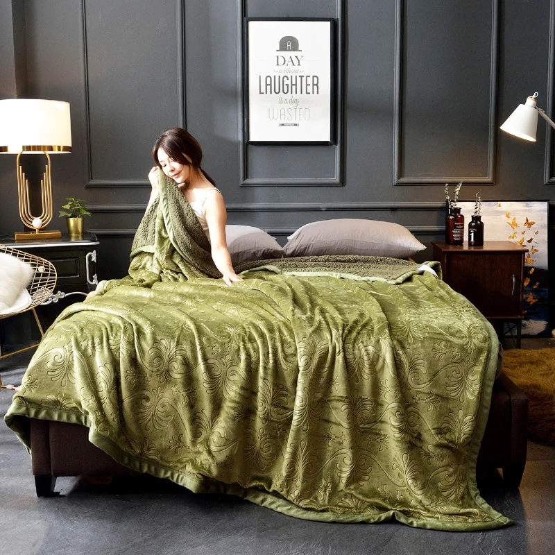 Роскошная мягкая тепловая фланеливая ткань одеяло на искусственном меху для