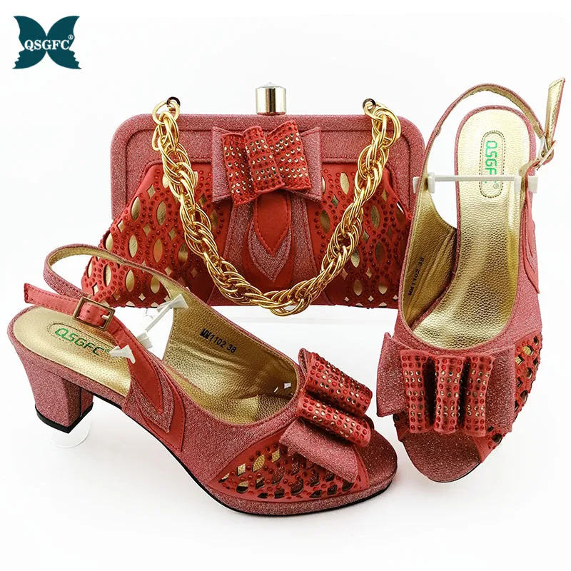 Новое поступление комплект из итальянских туфель и сумочки в африканском стиле