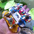 Скейтборд Пальчиковый с акриловой подвеской в подарок для косплея