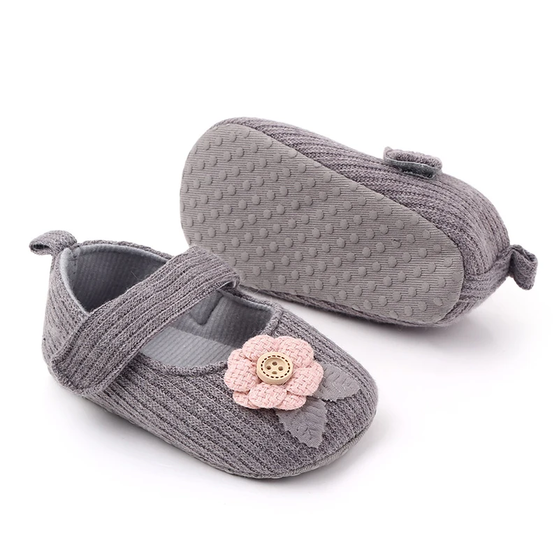 

New Princess Baby Shoes Baby Girl Anti-Slip Casual Walking Shoes Flower Cotton Shoes Soft Soled Red Bottom Flat Prewalker Shoes