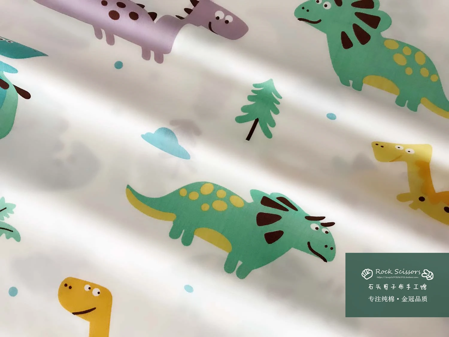 Хлопковая ткань с рисунком динозавра 50*160 см детское постельное белье