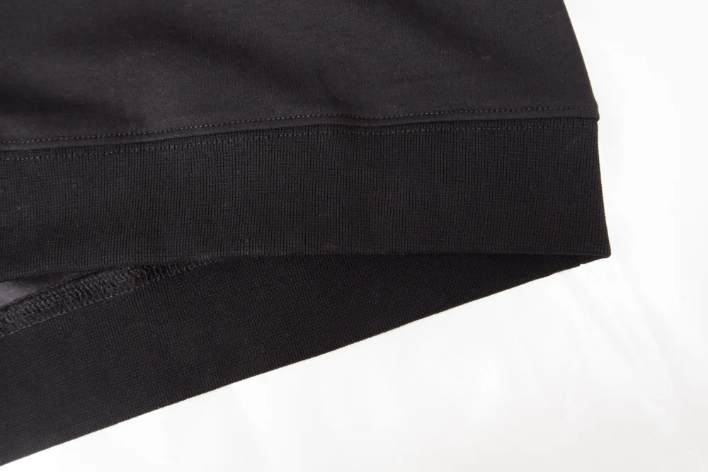 

Skull Rhinestones Men 2021 Hoodie Sweatshirt Fashion Streetwear Full Pullover Hoodie Black O Neck Cotton Mens Autumn Clothes 6XL