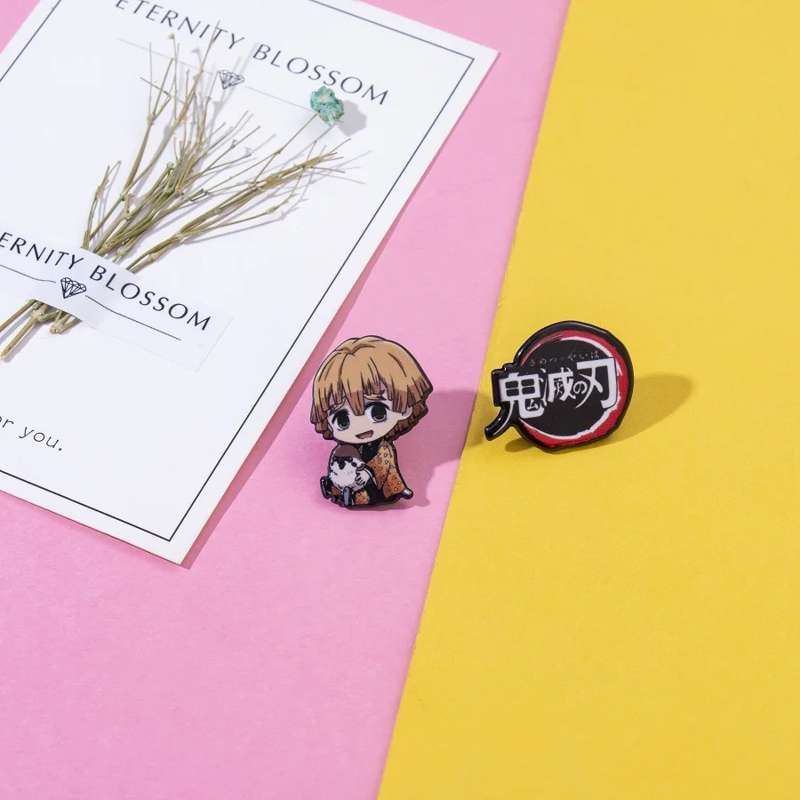 Anime Demon Slayer Kimetsu no Yaiba Pin Badges Plastic Kamado Tanjirou Cosplay Brooch 3Pcs Sets Fans Gifts Accessories