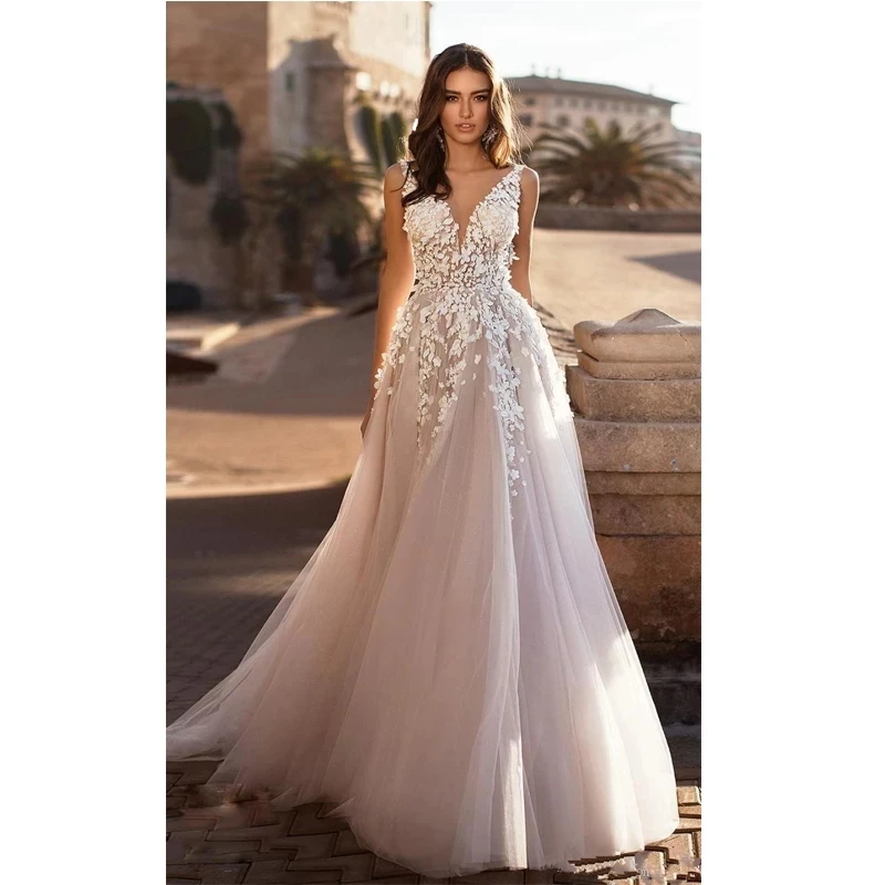 

LORIE 2021 Graceful V Neck Beach Wedding Dresses Backless 3D Floral Appliqued Lace Bridal Gowns Tulle Vestido De Novia Plus size