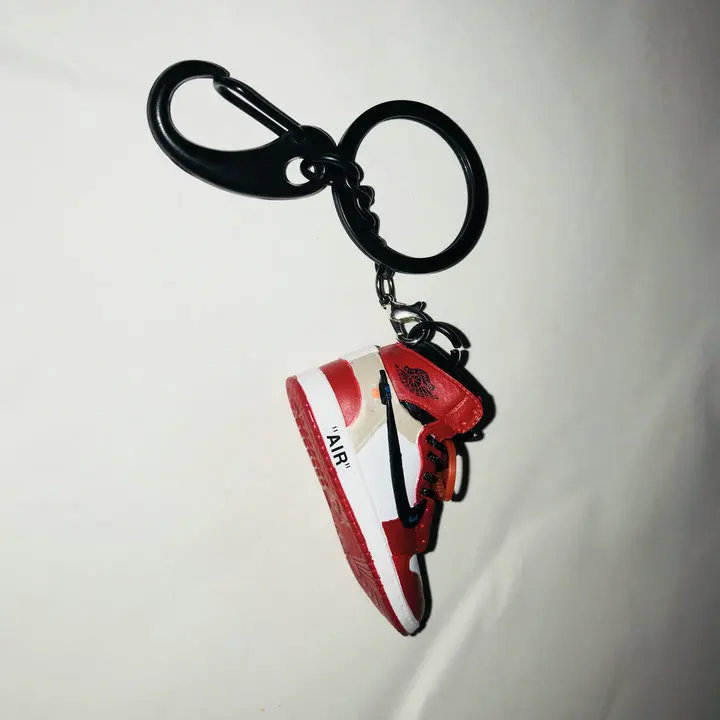ow-red Howplay Mini Sneakers Basketball Shoes Keychain 3D Backpack Pendant Bag Charm AJ1 OW Creative Gifts Keyring for1/6 Soldier Doll - Цвет: ow-red