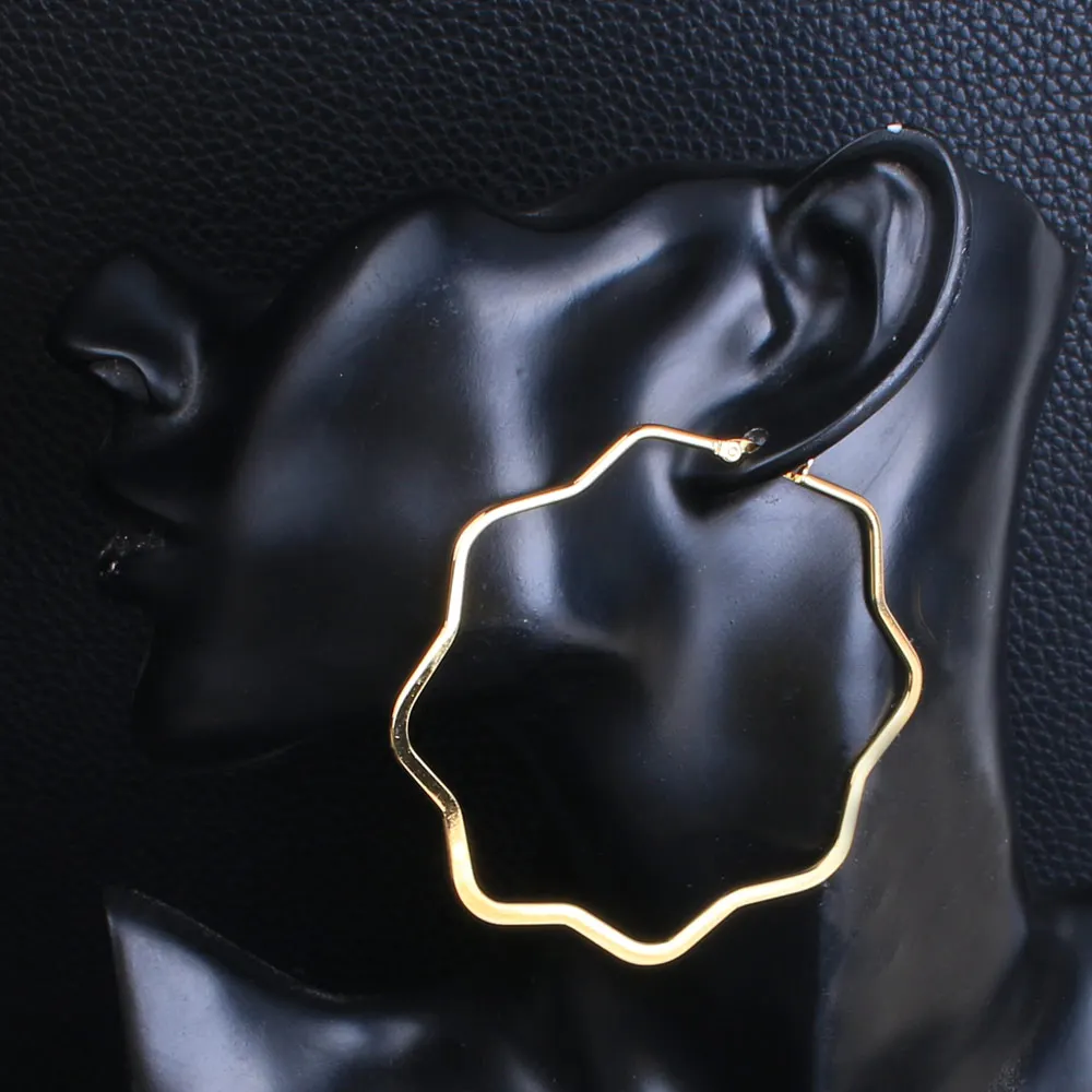 Большие серьги-капельки в форме цветка золотого цвета модные ювелирные изделия