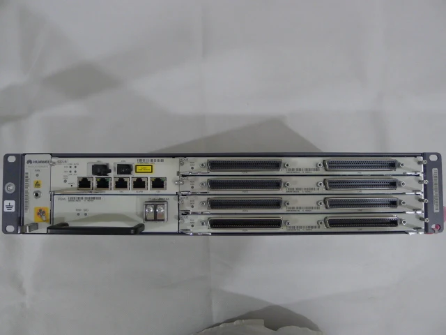 Мультиплексор IP DSLAM SmartAx MA5616 шасси CCUB с DC PDIApower 4 платами полный комплект|Сетевые