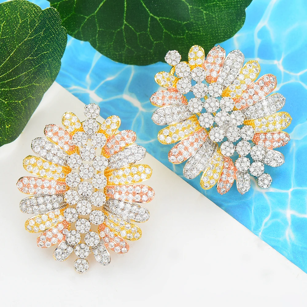 Женские серьги-гвоздики с фианитом 3 цвета |