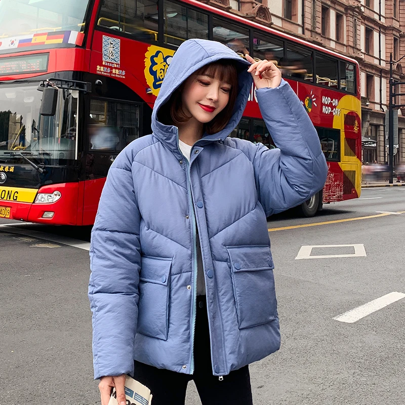 Женская Стеганая куртка на молнии однотонная теплая зимняя с хлопковой