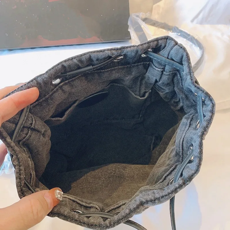 

new fashion ladies backpack trendy wild ladies large-capacity backpack backpacks for women