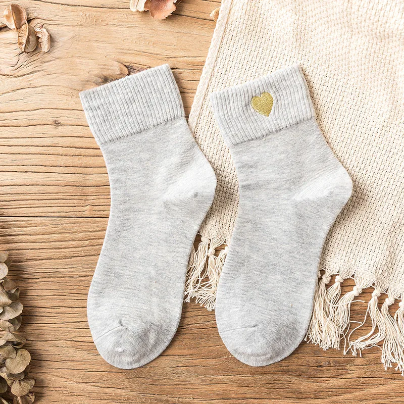 Light gray Женские носки с вышивкой Kawaii Harajuku красочные забавные Женские носочки 100 хлопок 1 пара размер 35-39 - Цвет: Light gray