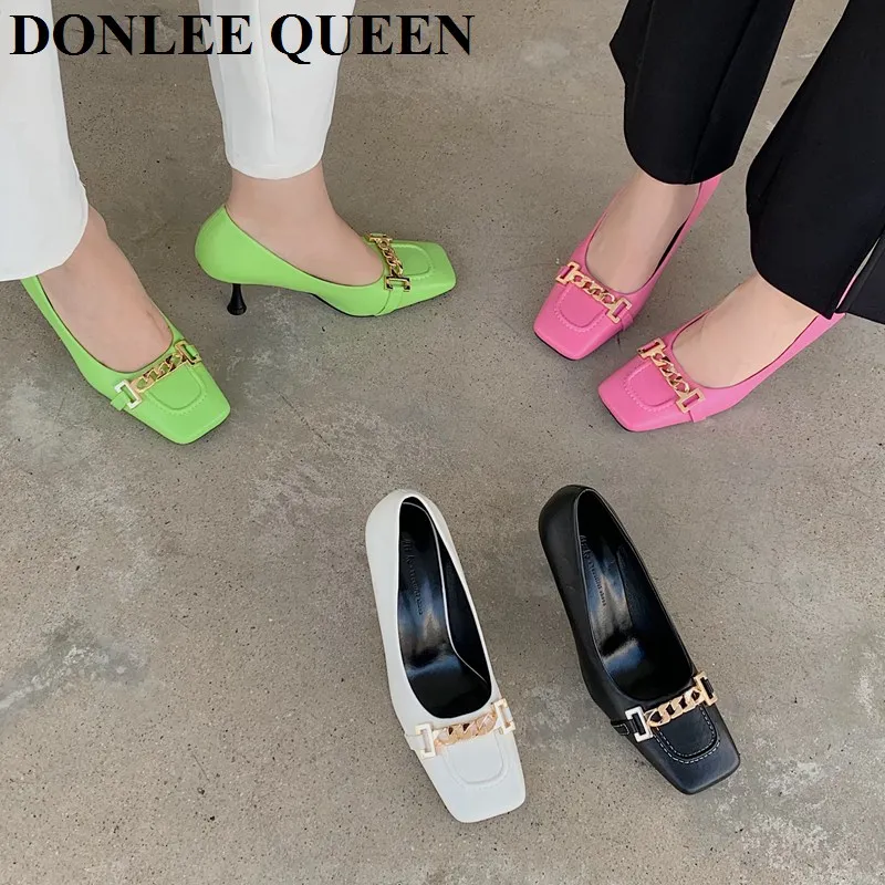 

Туфли-лодочки женские на высоком каблуке, квадратный носок, брендовые туфли-лодочки на шпильке с цепочкой, обувь для свадьбы/Вечеринки, кара...