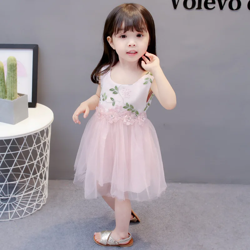 Одежда для девочек 2020 Новое Кружевное платье модное летнее с цветочным принтом