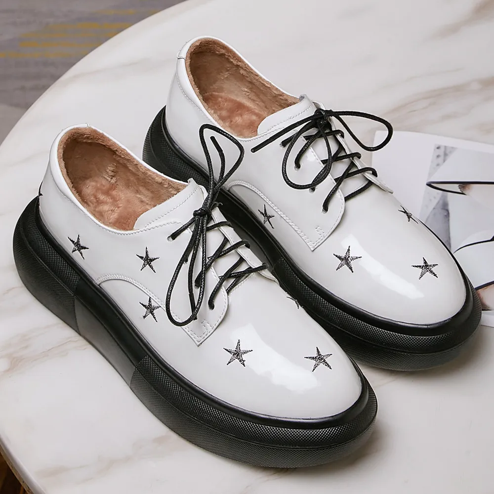 

Кроссовки женские из натуральной кожи, на толстой подошве, с плюшевой подкладкой