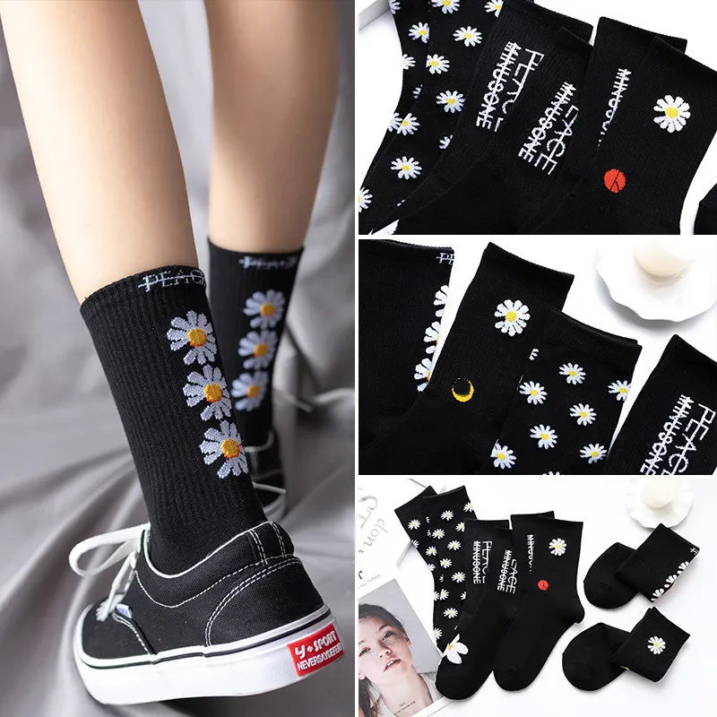 

Women Korea Funny Socks Long Socks Black Cool Socks Harajuku GD Hip Hop Cotton Skateboard Socks Men New Trend Daisy Socks Men