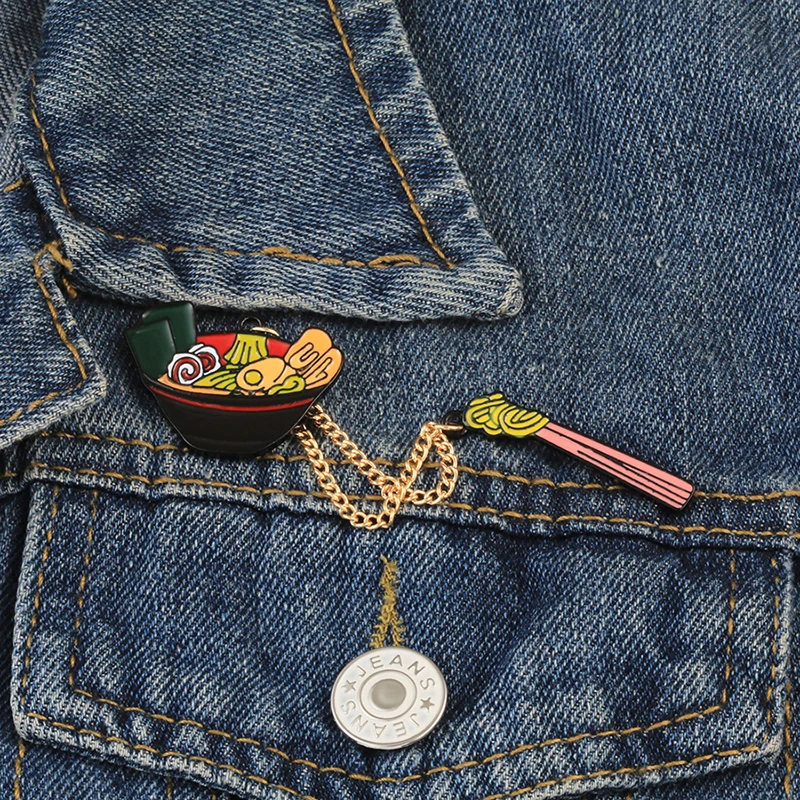 Брошь в виде японской еды эмалированная булавка форме чаши золотая цепочка на