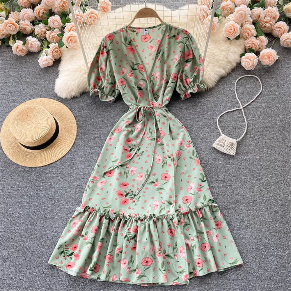 

Women Floral Beach Summer Dress French V Neck Short Sleeve High Waist Midi Dresses Fashion Vestidos Female Clothing 2021 Coisini