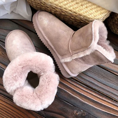 Snow Boots Women's New Winter Sheepskin Genuine Leather Boots Real Wool Non-slip Warm Flat Cotton Shoes