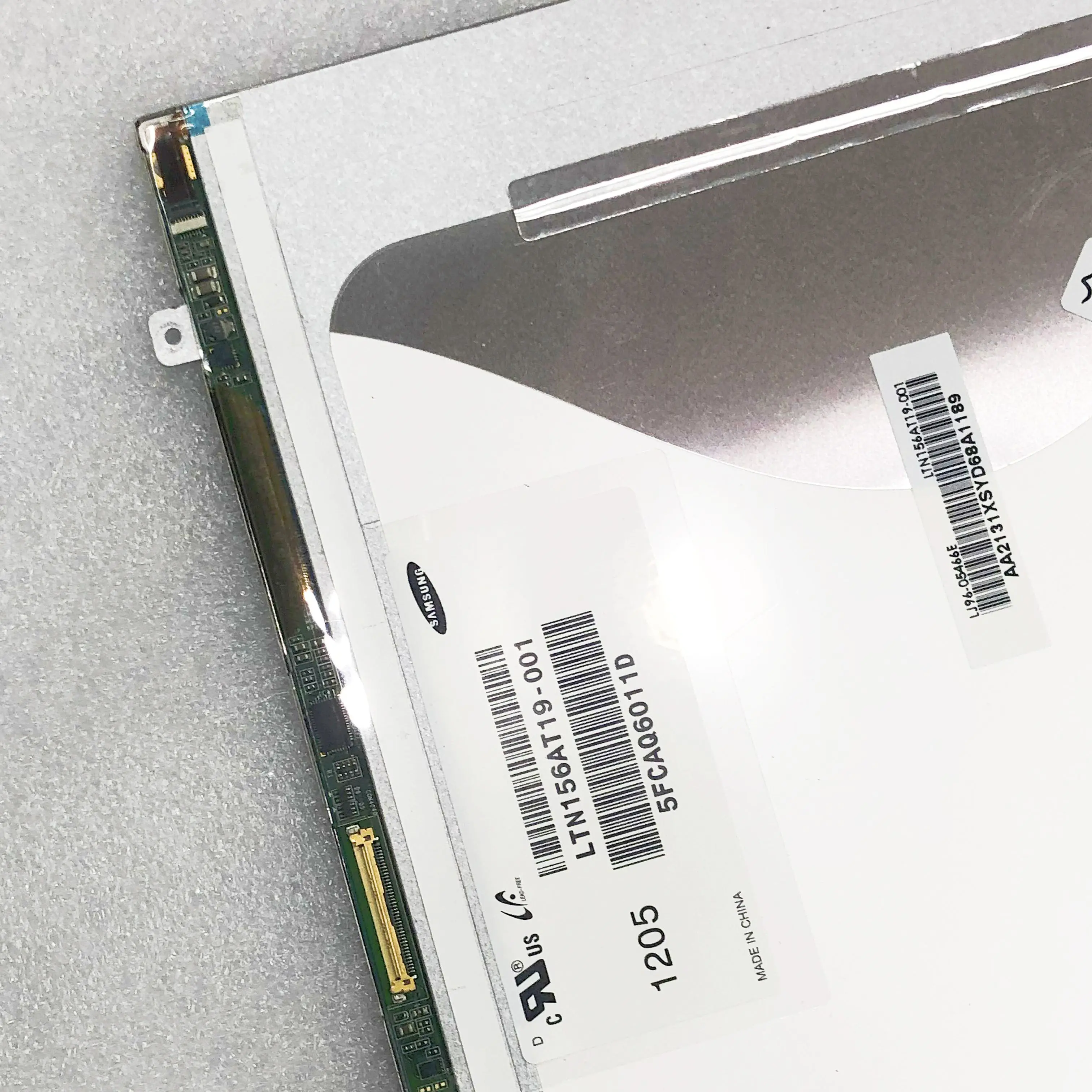 15.6 Inch LED LTN156AT19 00 501 503 LTN156AT19-001 LTN156AT18 N156BGE-L52 N156BGE-L62 N156BGE-L51 For Samsung Laptop LCD Screen |