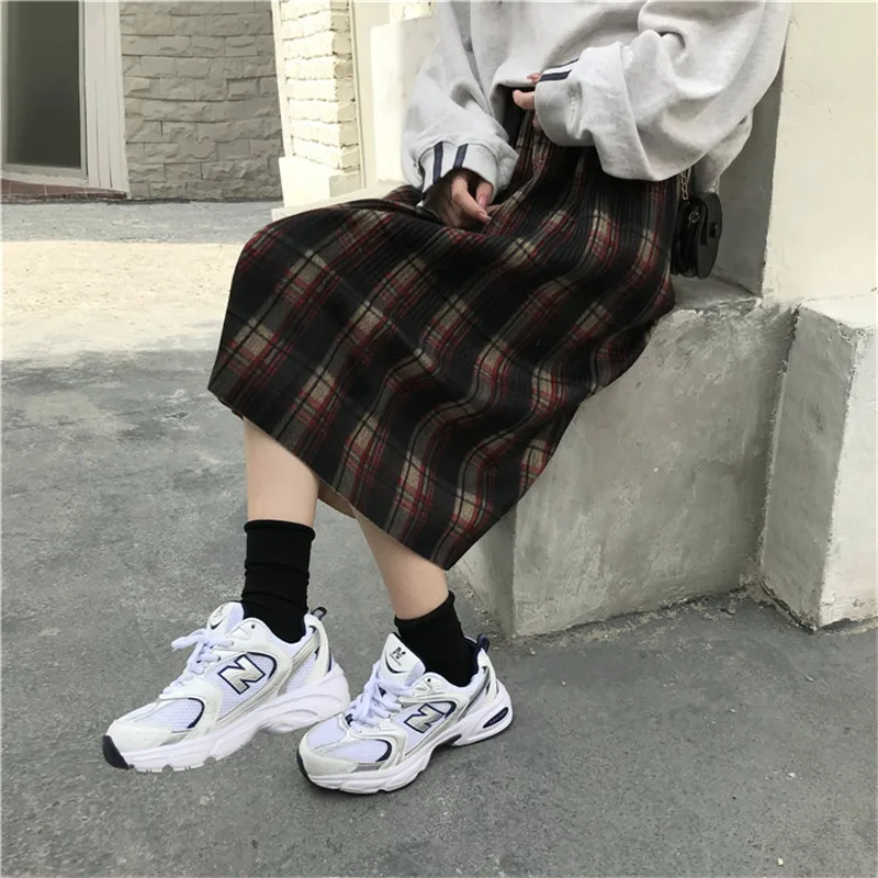 

POUNGDUDU 2021 Women Skirts For Girls Plaid Pleated Skirt Thicken Vintage Female Preppy Style High-Waist Elastic Office Lady