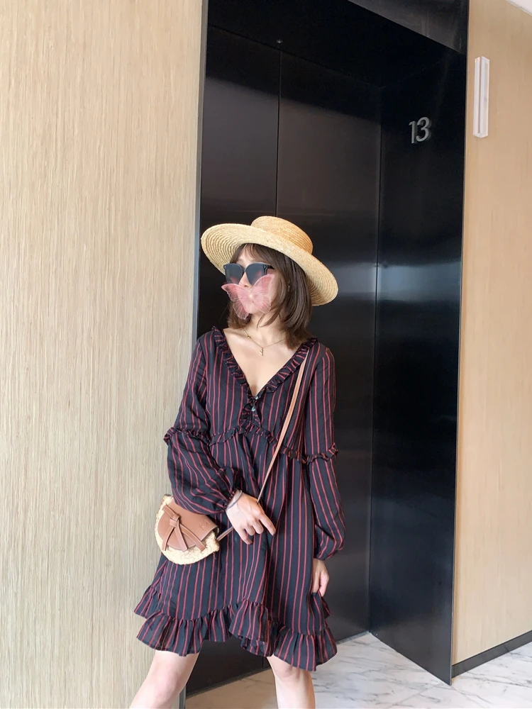 

V-neck Red Black Stripe Sweet Slim Bohemian Small A-line Dress