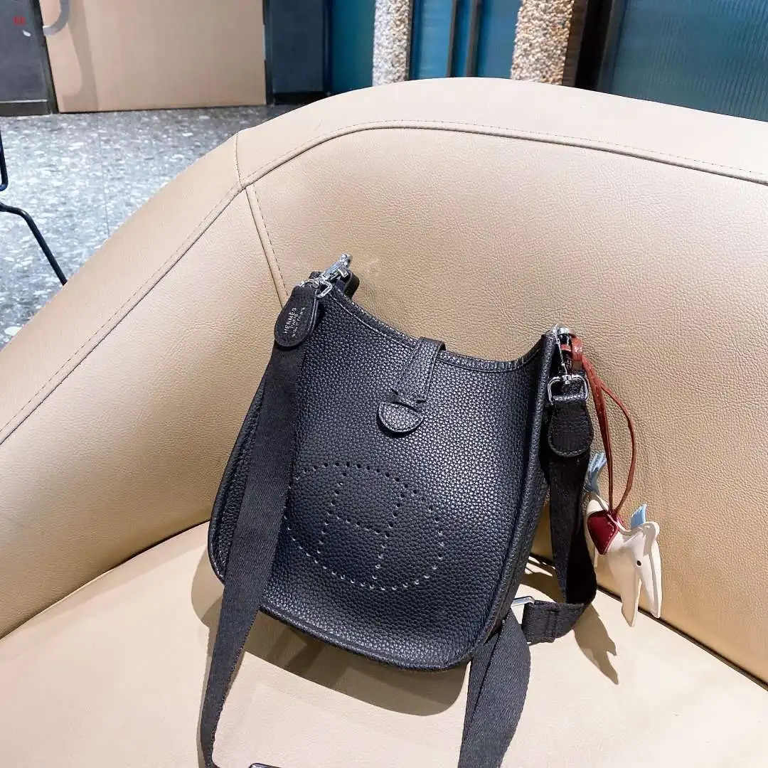 

2021 new style 100% genuine leather handbag luxury design first layer cowhide fashion lychee pattern platinum bag lady handbag