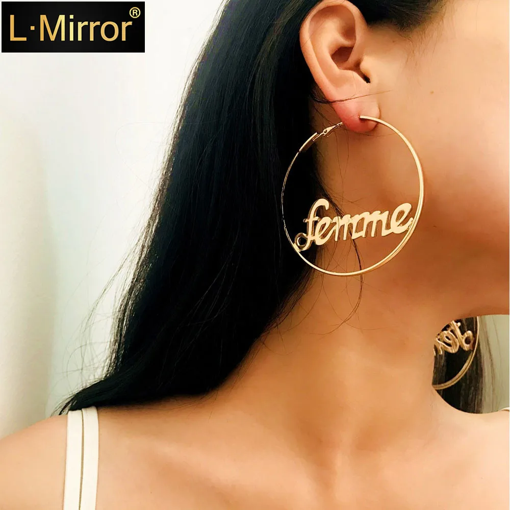 L.Mirror 1 пара женские серьги гвоздики сплав полые круглые буквы