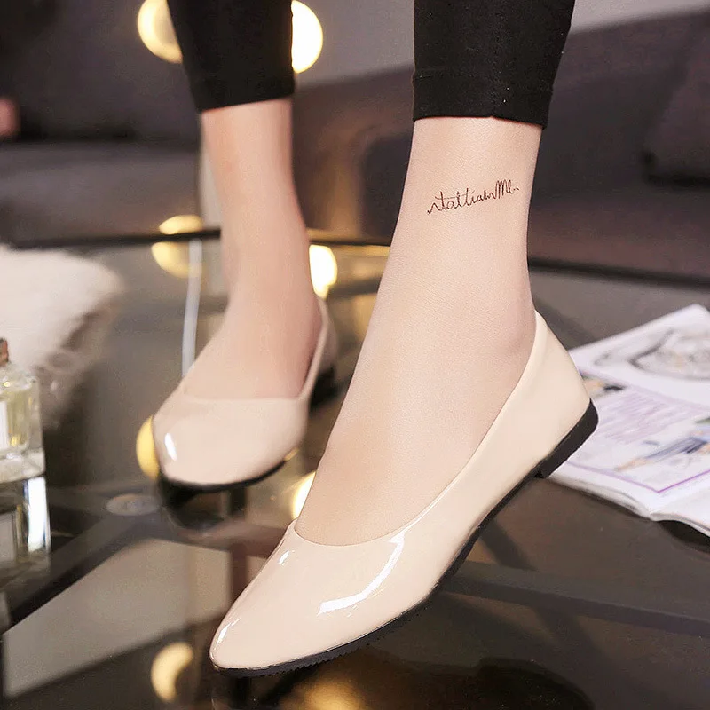 

PU patent leather shoes woman single shoes shallow round tow spring autumn ballet flats shoes contracted big size 35-42