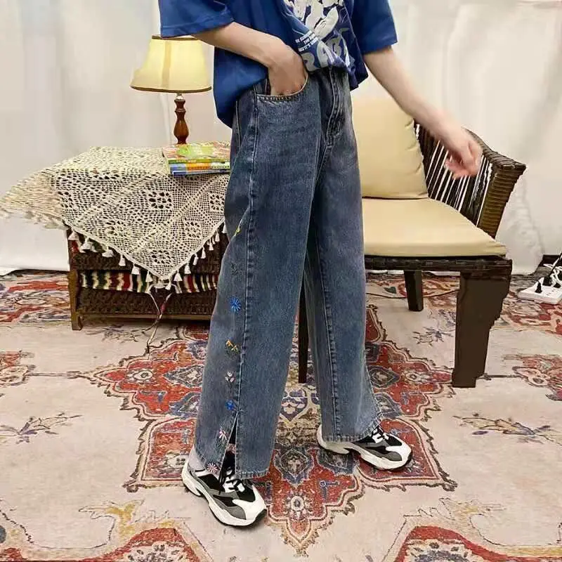 

Summer Korean New Retro flowers embroidery jeans for women[delivery within 15 days ]