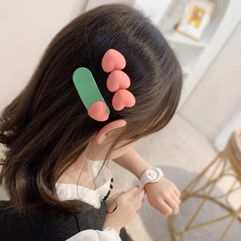 

2Pcs/Set Children Fashion Cute Colors Heart Ornament Hair Clips Girls Sweet Barrettes Acrylic Hairpins Kid Hair Accessories