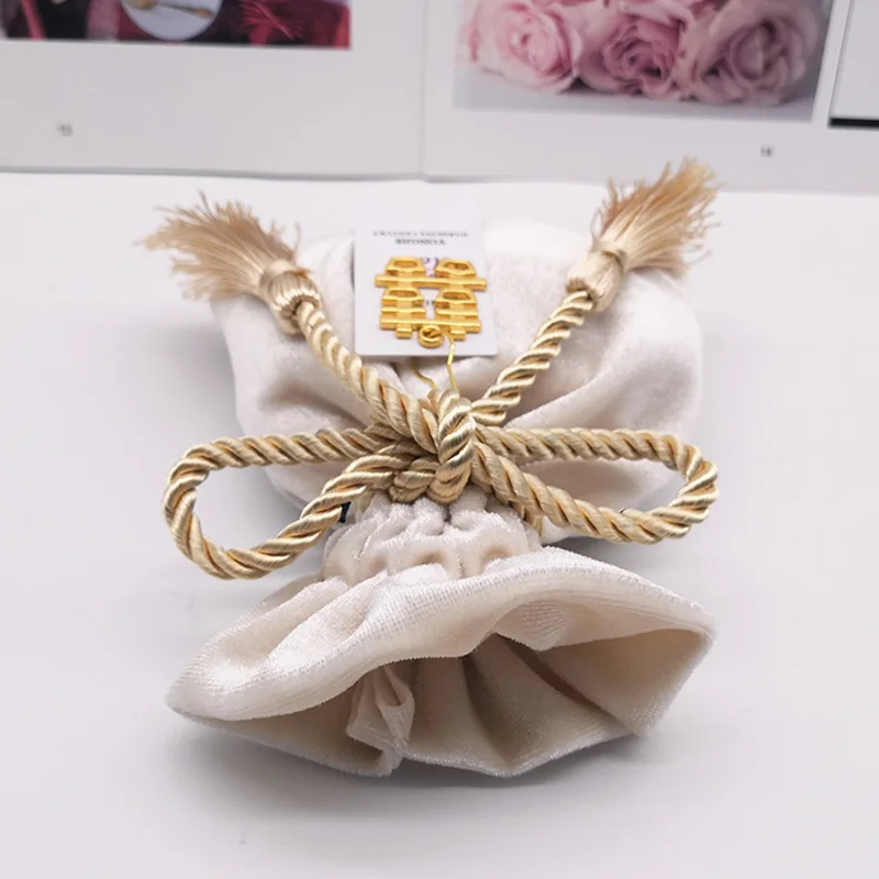 Цвета слоновой кости с золотистыми кисточками и шнурок бархат Сумки 11x15 см