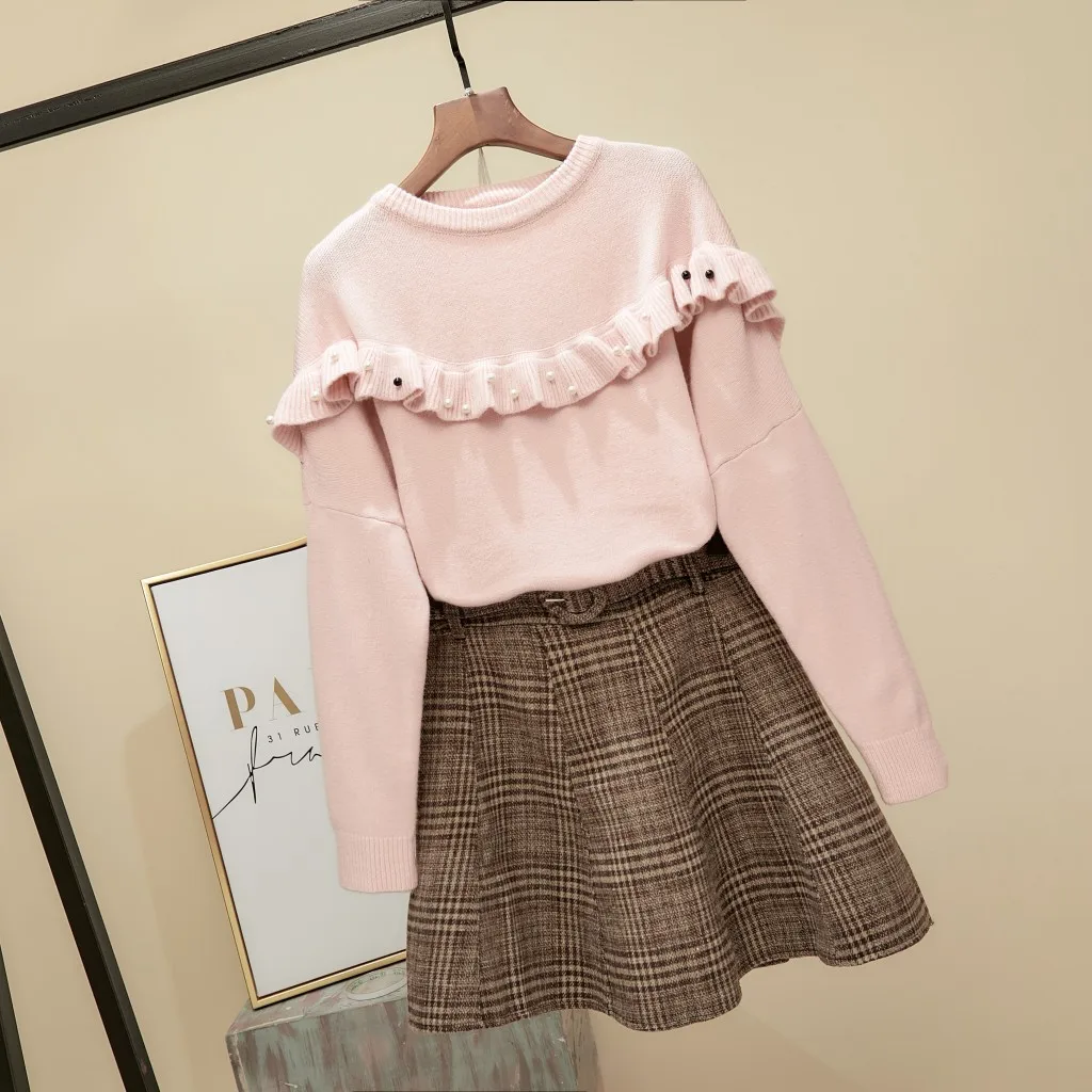 

New Winter 2019 Sweater Pearl Beading Knitted Top & Grid Skirt Two-Piece Suit Women Clothing Set Outfit Vestido High Quality