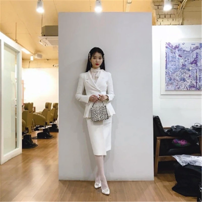 Белая футболка + юбка J пальто для женщин DEL LUNA Hotel same IU Lee Ji Eun Одежда беременных