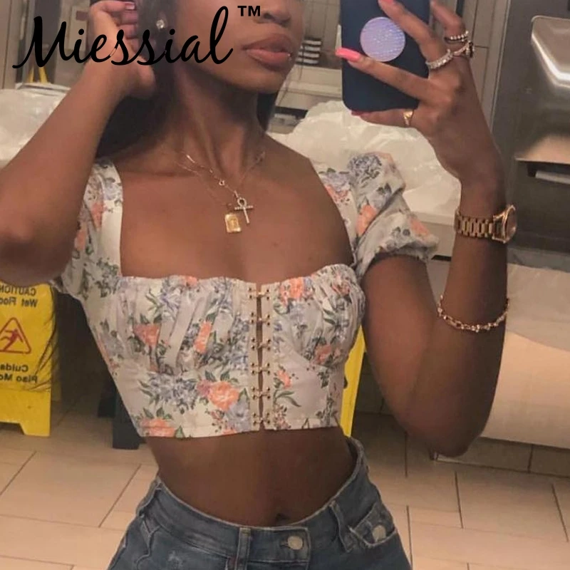 Женский укороченный топ с рукавами-фонариками и цветочным принтом Miessial зимний на