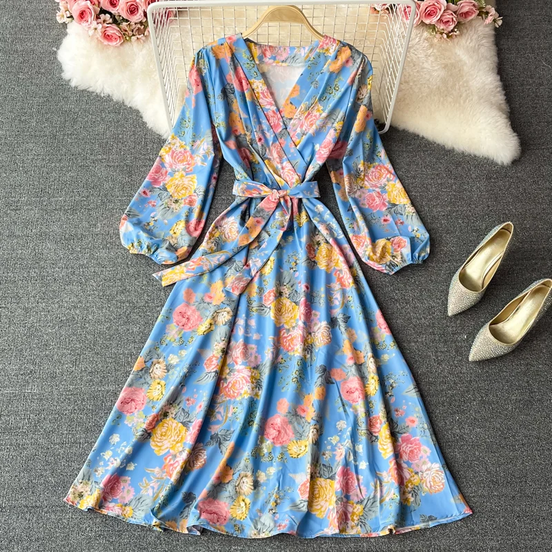 

2021Spring Women Dress Vintage Print Flowers Long Dresses European Palace Long Bubble-sleeve Swing Dress Vestidos De Fiesta