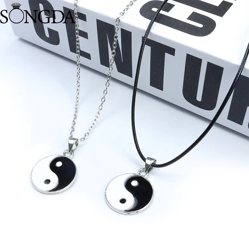 

Tai Chi Pendant Black and White Necklaces For Women Men Yin Yang Alloy Enamel Amulet Necklace Lucky Friends Gift Trendy Jewelry