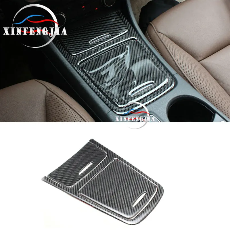 

Центральный чехол из углеродного волокна для Mercedes-Benz CLA GLA A Class C117 W176 X156 13-17 3x