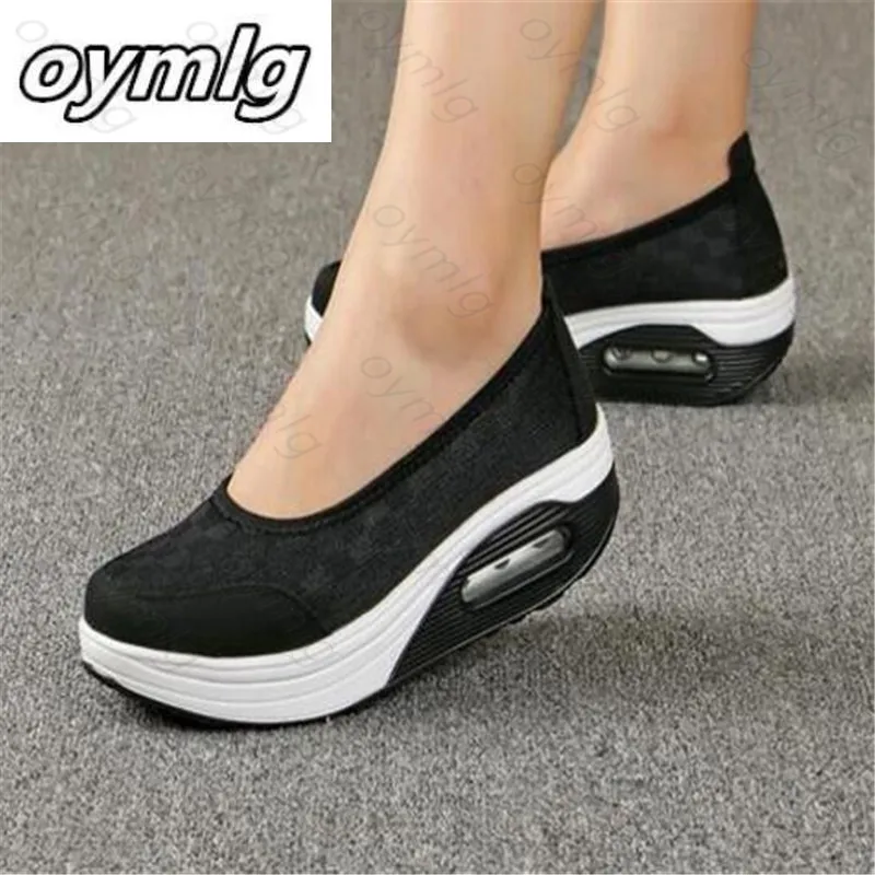 Женские сетчатые дышащие туфли A Толстая Повседневная Удобная Обувь на низком