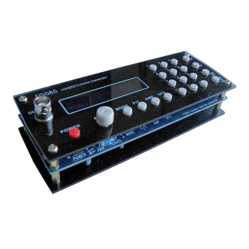 Панельный портативный цифровой синтезированный контроллер сервопривода с