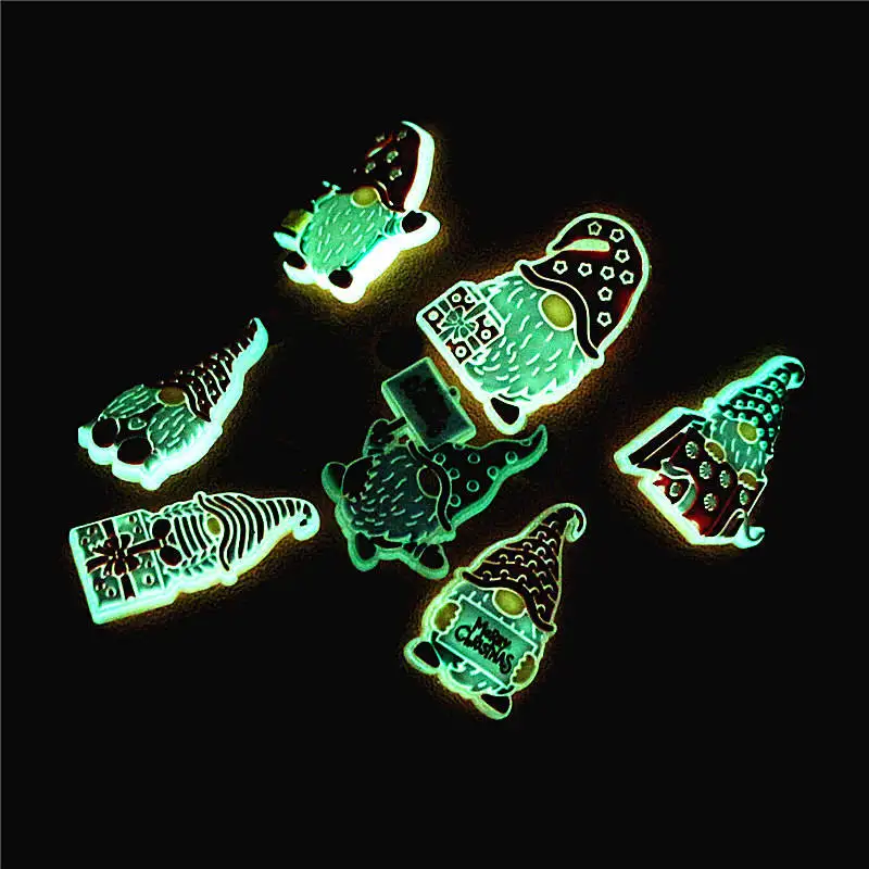 1pcs Luminous Christmas Croc Charms Cute Cartoon Santa Fluorescent PVC Shoe Accessorie Decorations fit Croc Jibz Kids Party Gift