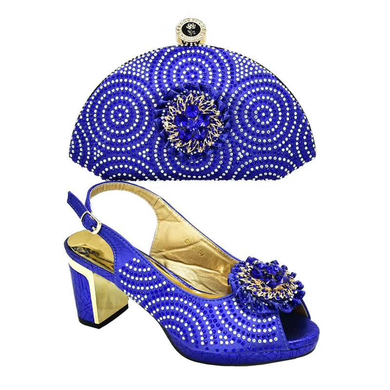 Женский комплект из обуви и сумки в итальянском стиле Новинка Обувь винного