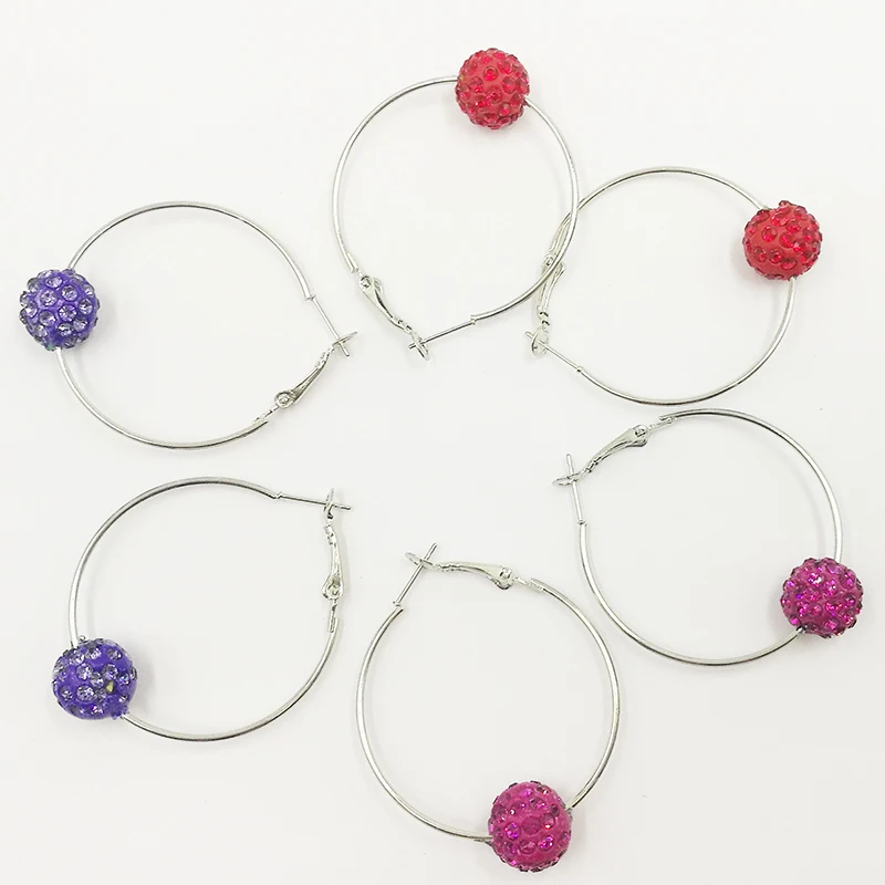 Серьги кольца с кристаллами Loverly серьги петли белым покрытием и глиняными