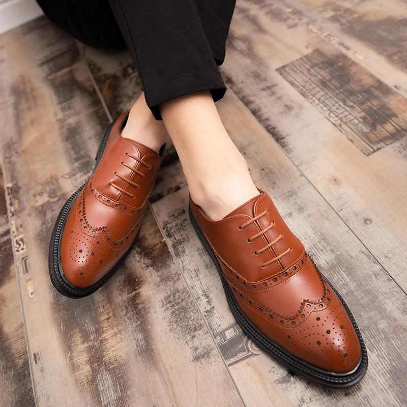 

2020 Fashion Leather Men Dress Shoes Formal Wedding Party Shoes For Men Retro comfortable Shoes Luxury Brand Men's Oxfords w5