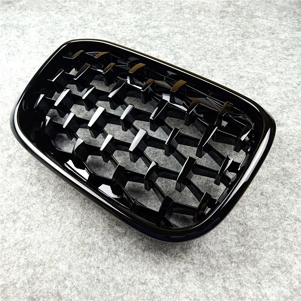 

1 Pair Diamond Style Auto Front Grille Full Black For X3 G01 G08 2018-2019 ABS Material Kidney Mesh Grille Car Accessories