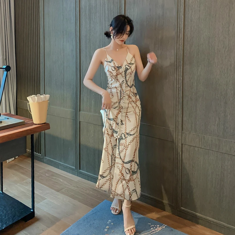 

2020 Summer Sexy Slip Dress Ladies Sleeveless Midi Sexy Dresses Woman Party Night Backless Chiffon Dress Women with Beading Robe