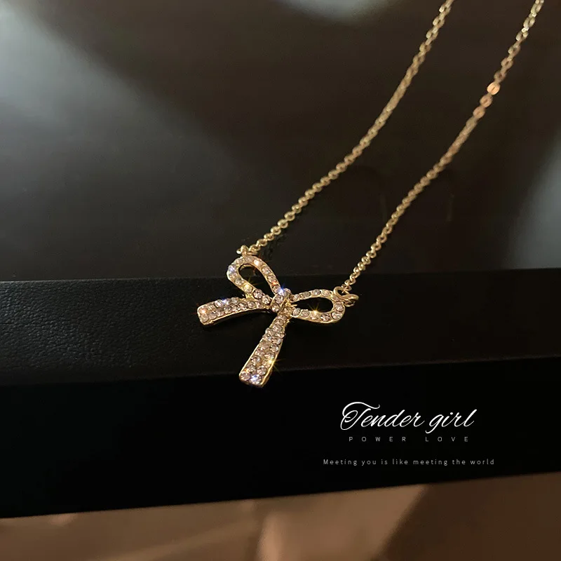 

Korean Temperament Net Red Fashion Personality Simple Small Fragrance Full Diamond Bow Pendant, Minority Design Necklace
