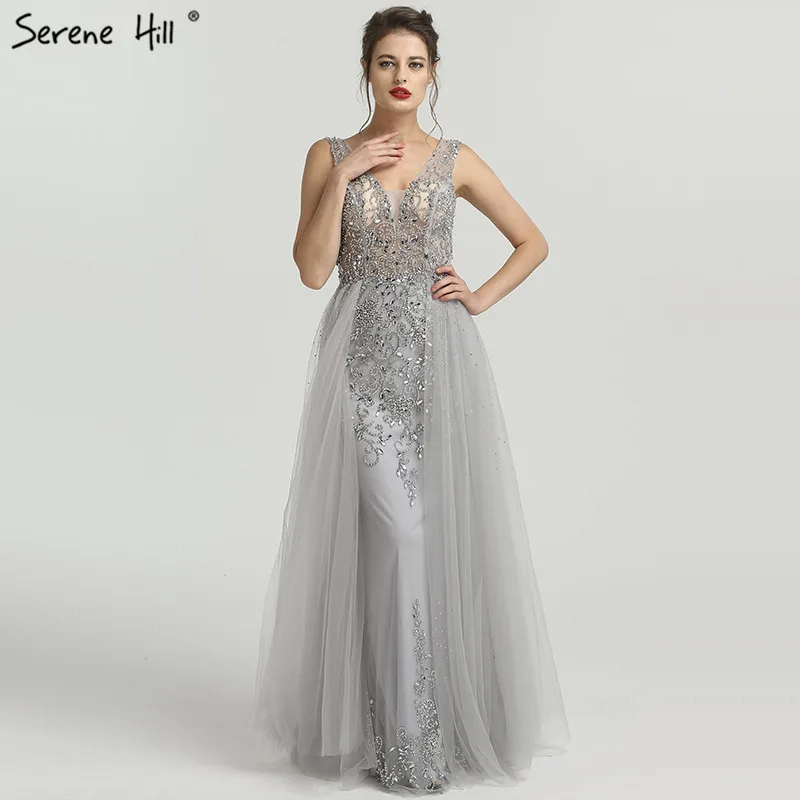 Сексуальное длинное вечернее платье с глубоким v-образным вырезом и открытой