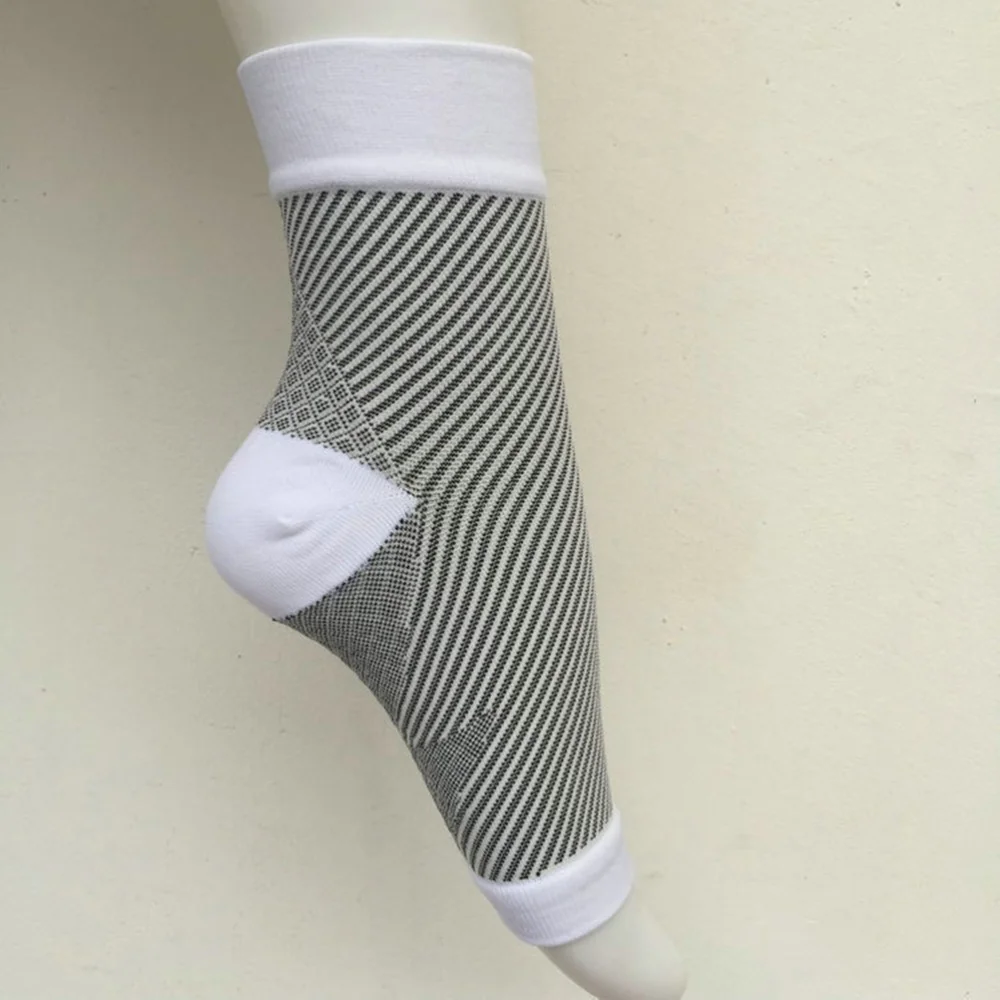 

2 Pairs Foot Sleeve Socks Elastic Breathable Socks for Plantar Fasciitis Ankle Support Heel Pain Everyday Use Size